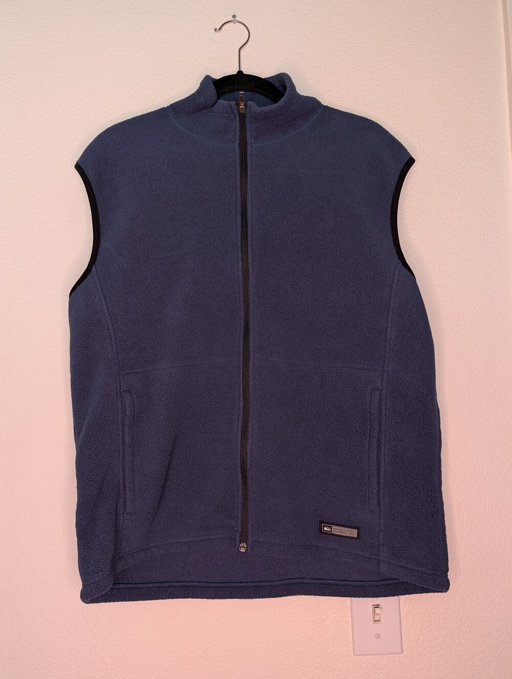 REI Men's Blue Fleece Vest L Gorpcore Adventure Soft Outdoor Cottagecore